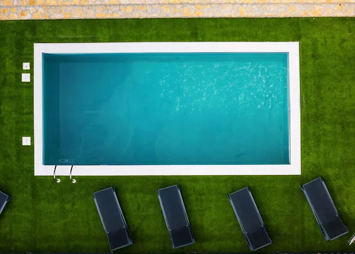 Ivanovi Dvori Villa *