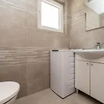 Villa Ivanovi Dvori Donji Karin