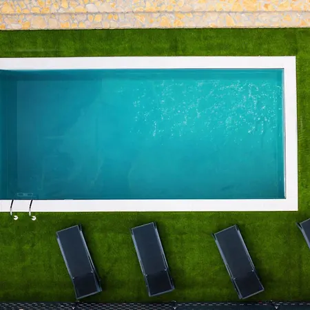 Ivanovi Dvori 别墅 *