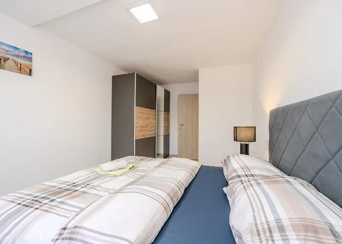 Vila Ivanovi Dvori *